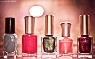 別再涂了！消委會曝光8款指甲油含生殖毒素，化妝品安全警鐘再響