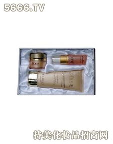 美寶化妝品全解析 產品展示、真實測評與最新動態